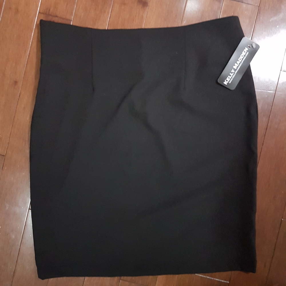 ⭐3/$20⭐  Black pencil skirt